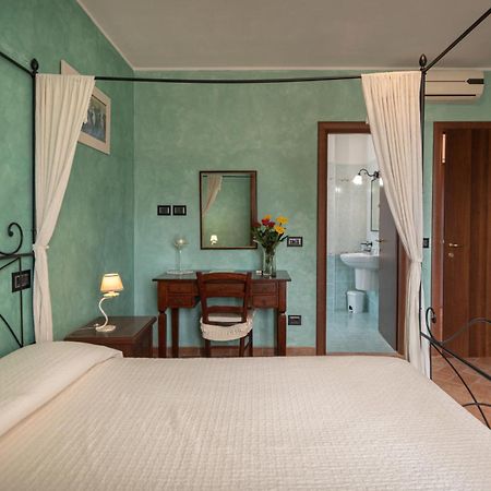 B&B Villa Barbarossa 페트리냐노 외부 사진